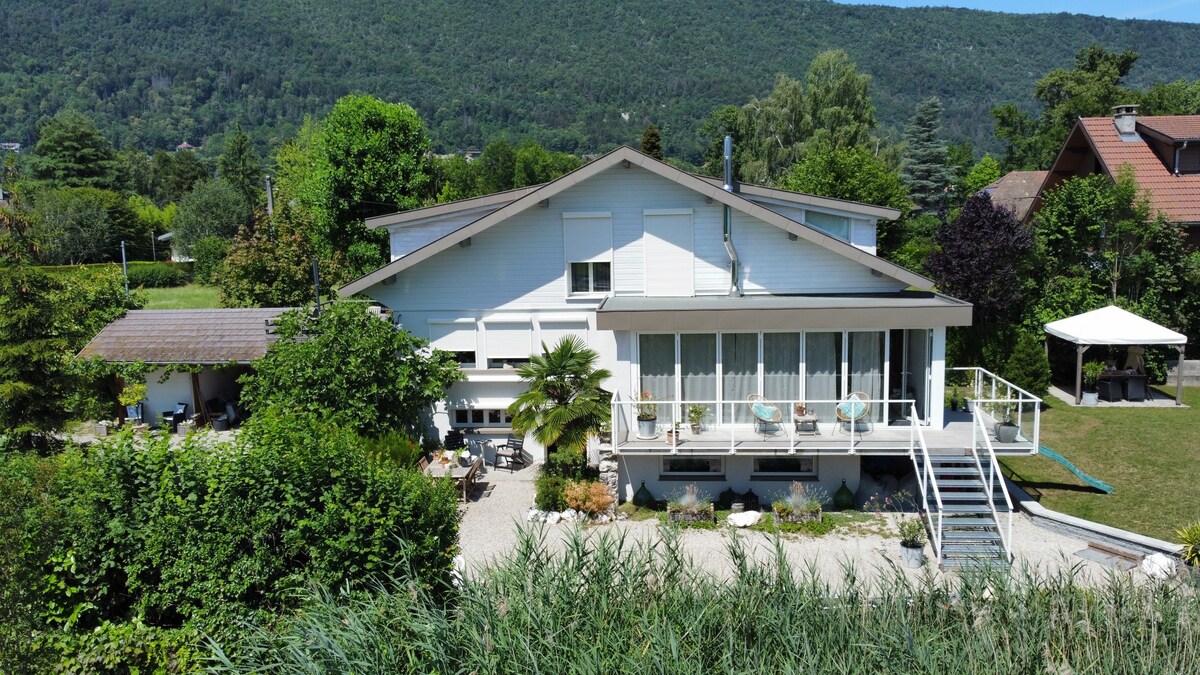 88b01f4c-980d-4f01-8004-7afd12d8a357